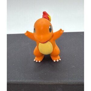 Charmander Orange Yellow Nintendo Pokemon Tomy Mini Figure Fig 1.5"